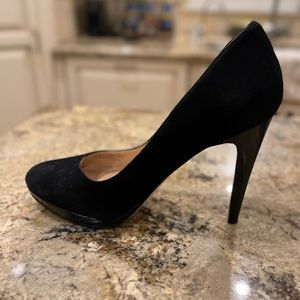 COLE HAAN Black suede pump with Nike Air